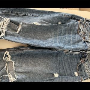 Old navy boyfriend jeans!